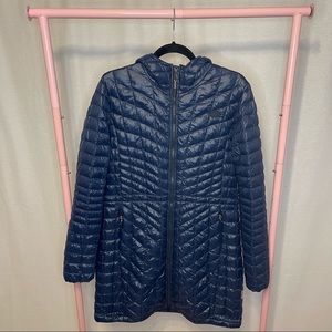 The North Face Women's Navy Puffer Coat